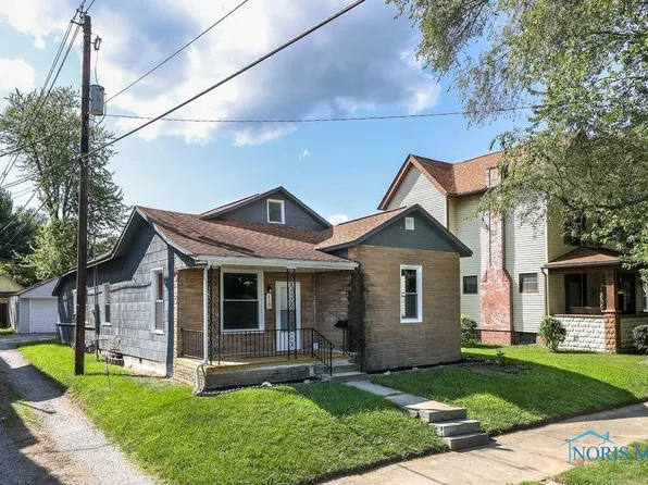 419 N Main St, Fostoria, OH 44830
