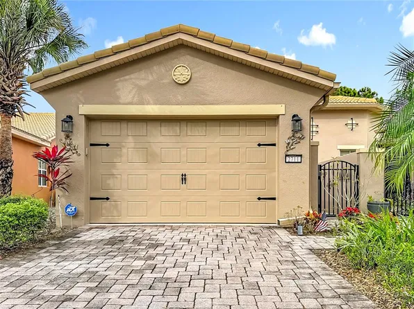 2711 Palm Tree Dr, Poinciana, FL 34759