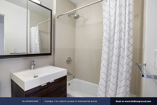 Rented by The Blueground | media 50