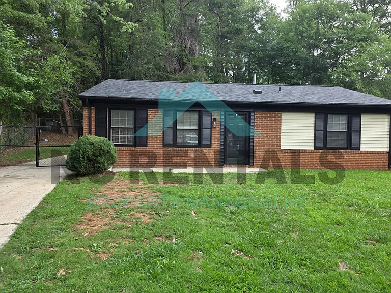 11 Tilley Ct — Photo 1