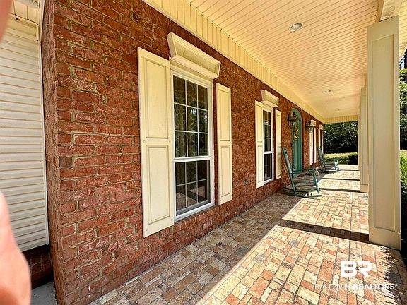 4th image of 16403 Faulkner Rd