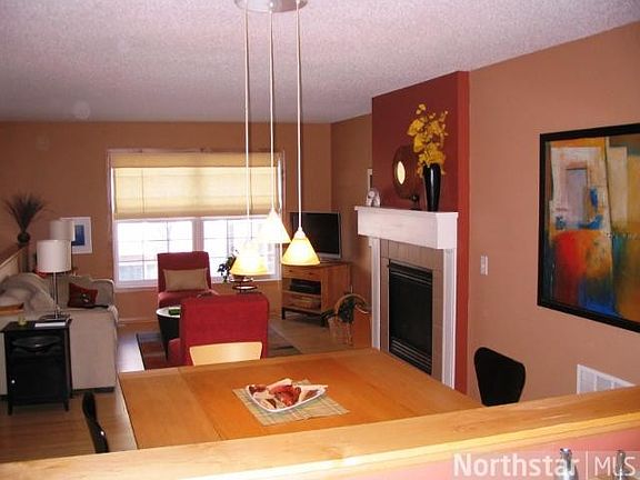 5th image of 927 Ledgestone Dr