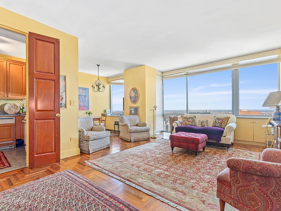 1st image of 101 W 67th St APT 53G
