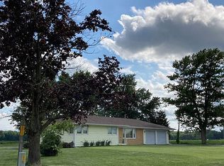 678 E 2700 North Rd, Moweaqua, IL 62550