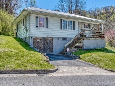 114 Crescent Ave, Marion, VA, 24354