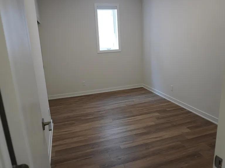300 Wilbrod St #8 — Photo 7