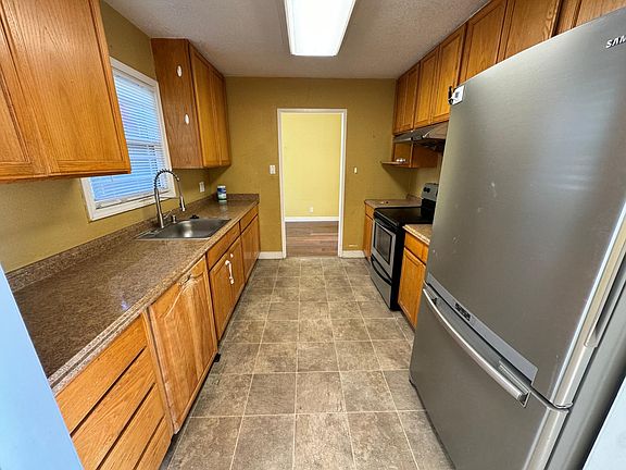 5th image of 11548 Southwood Dr