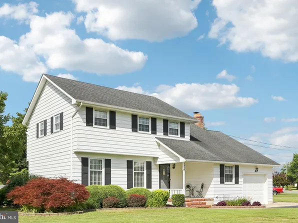 1909 Kings Rd, Vineland, NJ 08361