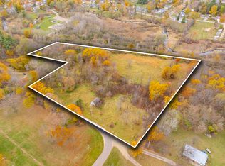 741 Montgomery St, Marshall, MI 49068