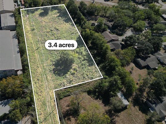 2nd image of 700 Isaacks Rd