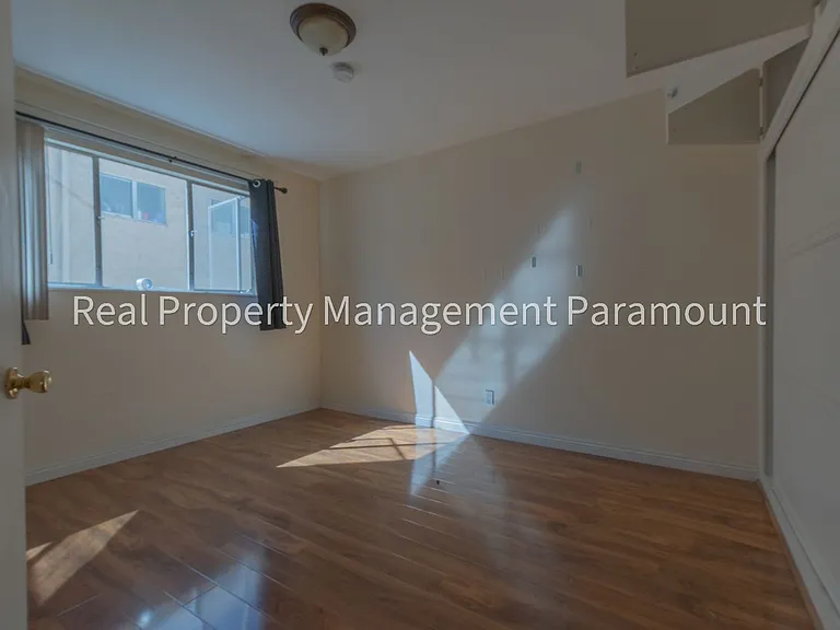 8016 Blackburn Ave #1 — Photo 4