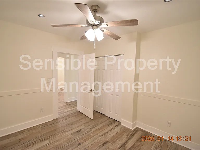 907 E Patterson St — Photo 16