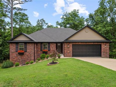 5 Inskid Ln, Bella Vista, AR, 72714