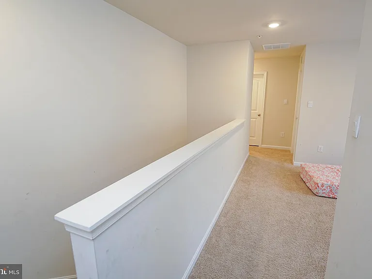 1712 Severn St — Photo 33