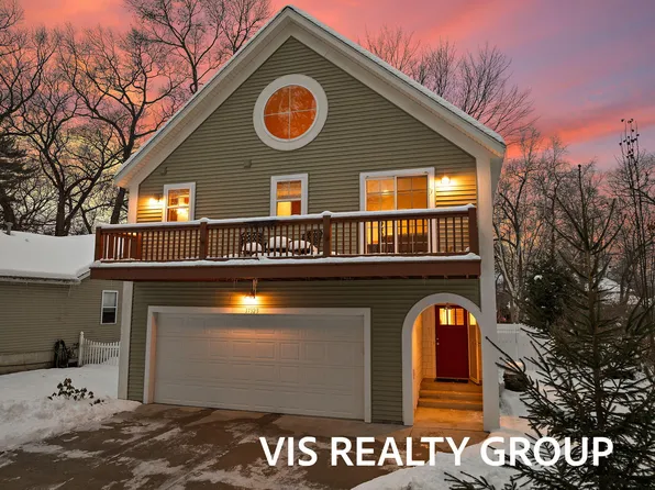 17323 Ottawa Ave, Spring Lake, MI 49456