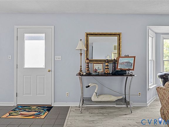 4th image of 71 Egret Point Dr