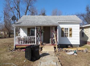 1807 Baynes St, Metropolis, IL 62960