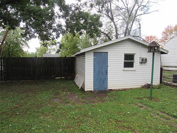 5th image of 607 N Grant St