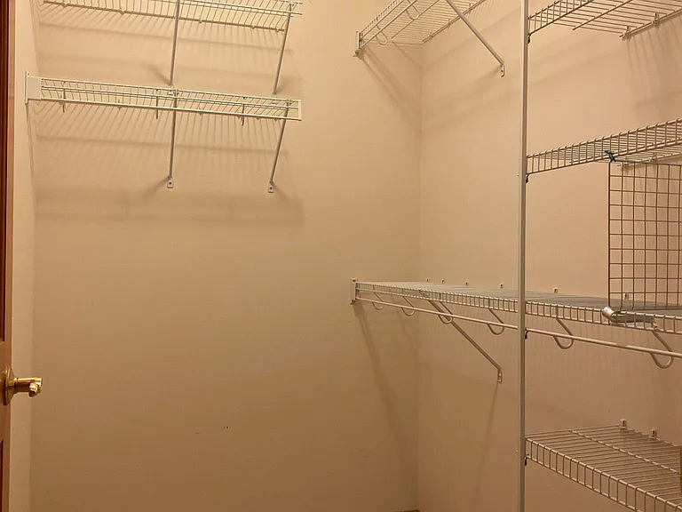 1420 Gabriel Dr #4 — Photo 15