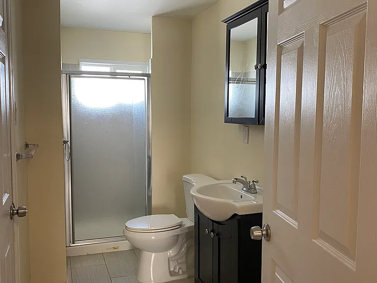 Locust Dr — Photo 8