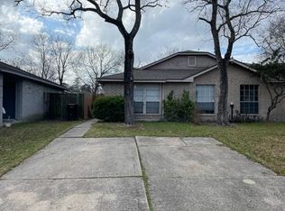 22205 Moss Falls Ln, Spring, TX 77373