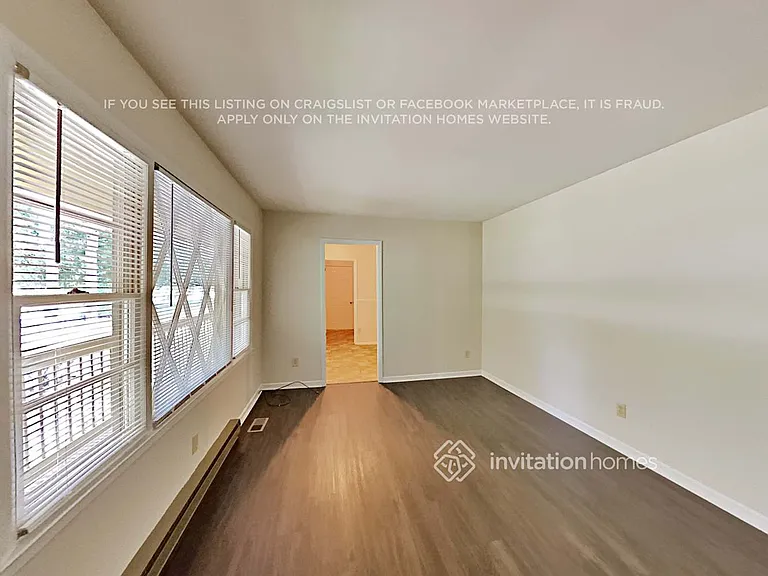 1732 Balfour Ln — Photo 5