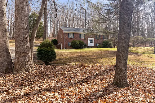 102 Forest Oaks Dr Photo 1