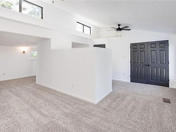 5th image of 1209 Antone St