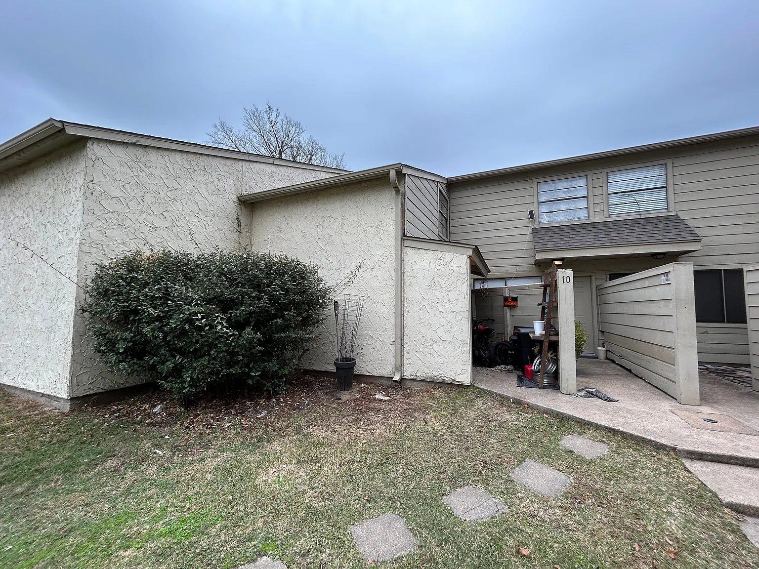 4405 Carter Creek Pkwy — Photo 1