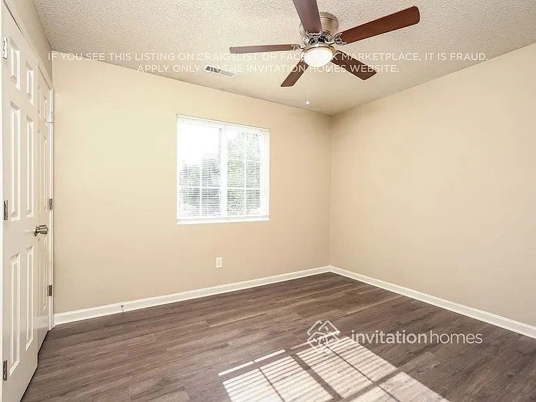 3789 Foxton Dr — Photo 14