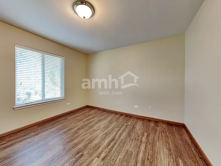 2707 Steamboat Cir — Photo 21