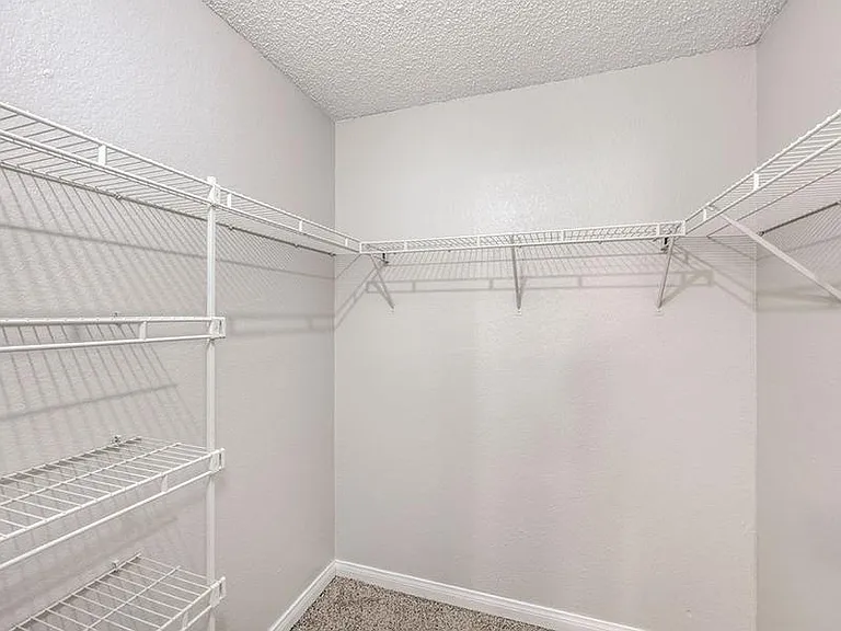 KD Place — Photo 9