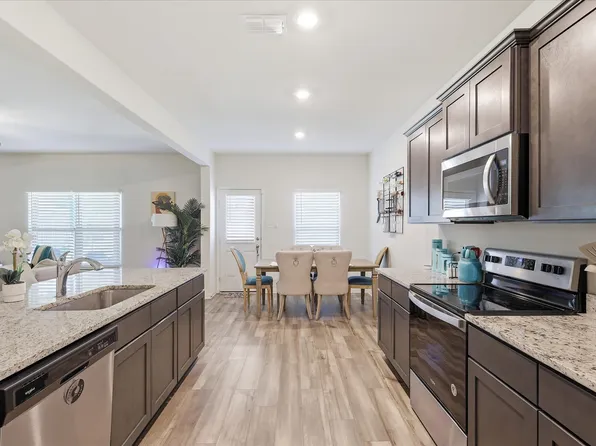 2031 Canterbury Dr, Seagoville, TX 75159