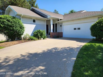 7125 Steeplechase Way, Lansing, MI, 48917