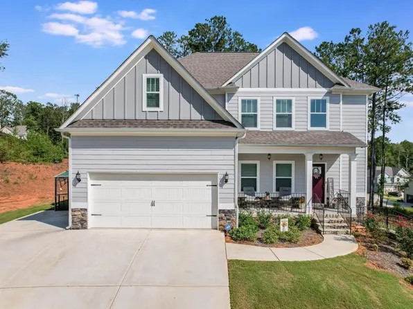 718 Bryson Lake Cir, Douglasville, GA 30134