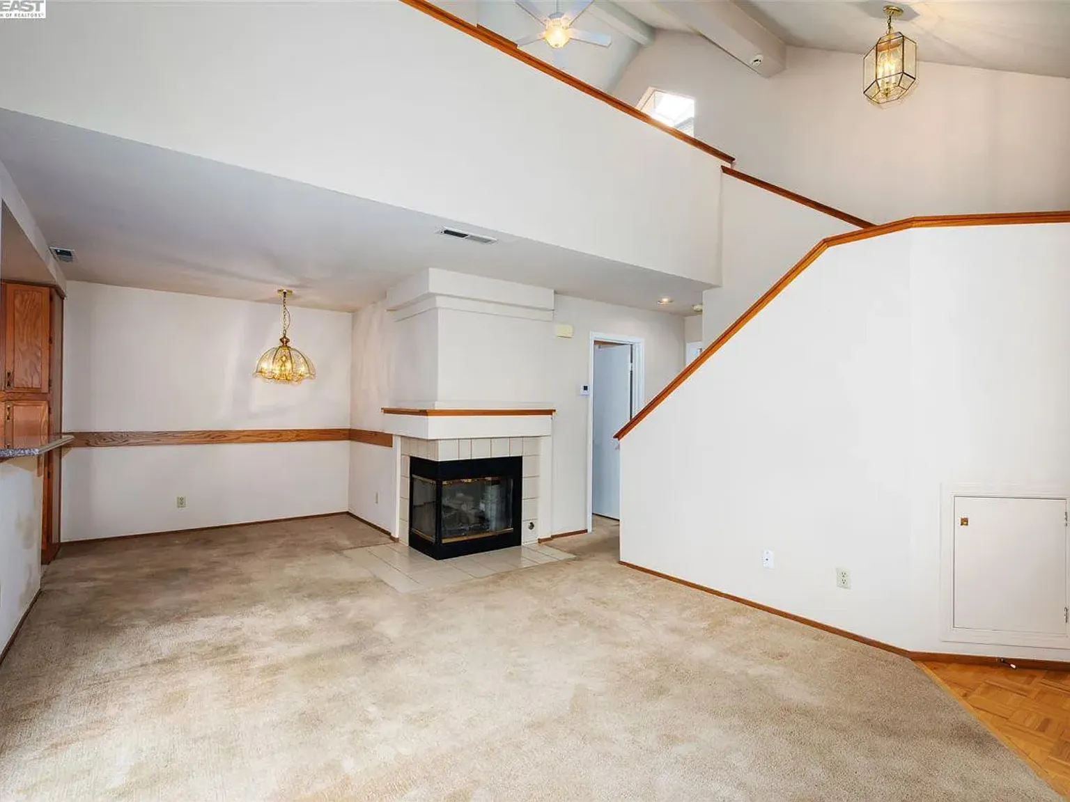 2 bed, 1137 sqft, $3,550 — Photo 3