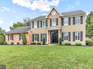 79 Flint Ridge Dr, Reading, PA 19607