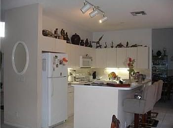 5th image of 18439 NW 12th St
