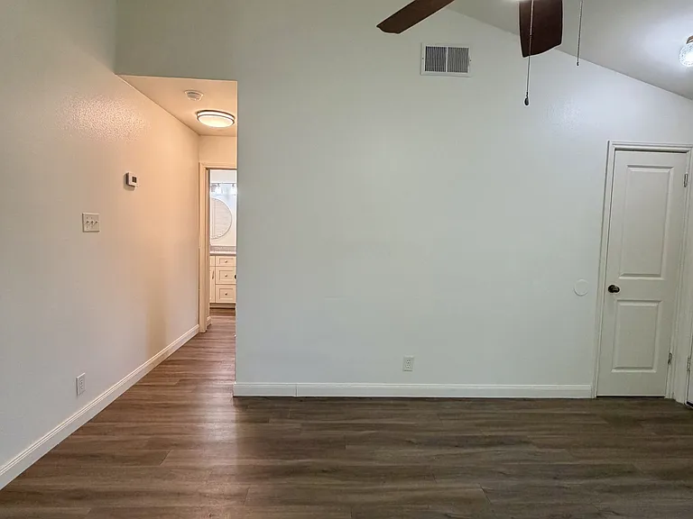 9140 Timber Path — Photo 13