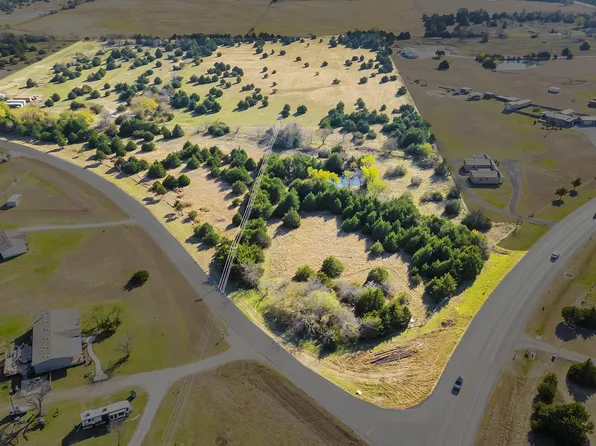 15223 S Fm 372, Valley View, TX 76272