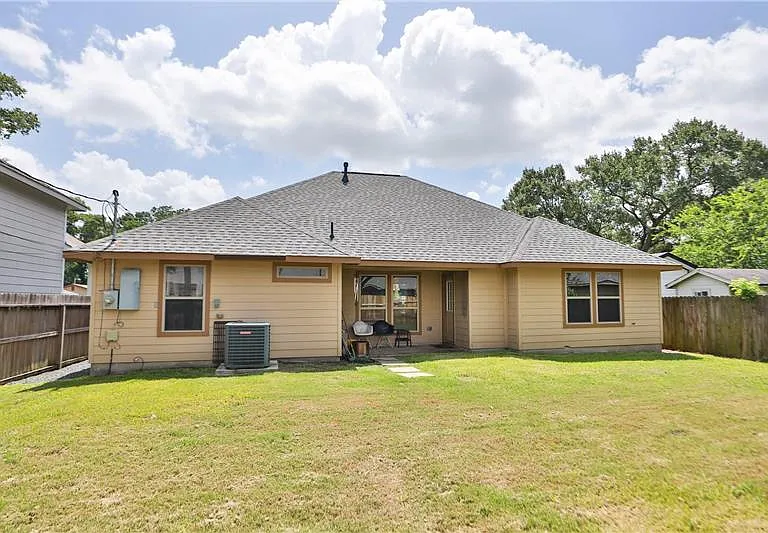 6615 Goldspier St — Photo 29