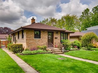 9040 McVicker Ave, Morton Grove, IL 60053