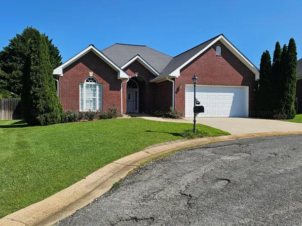 107 Oxford Ln, Winfield, AL 35594