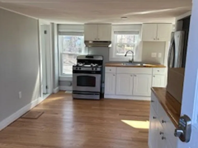 Kitchen Unit 1