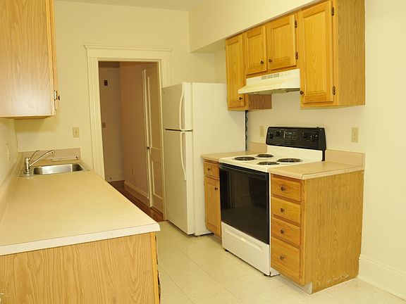 White And Wood Kitchen
