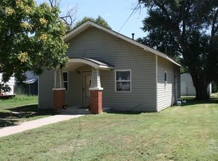 206 S Myrtle St, Sublette, KS 67877