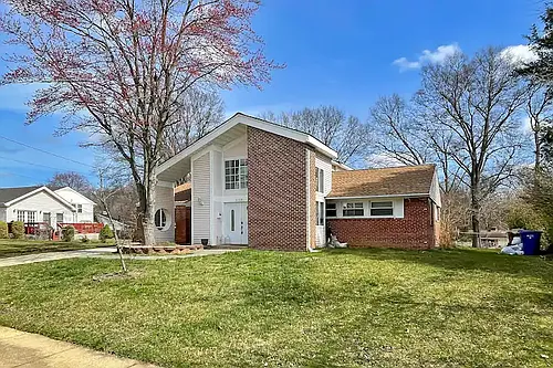 5223 Forman Ct Photo 1