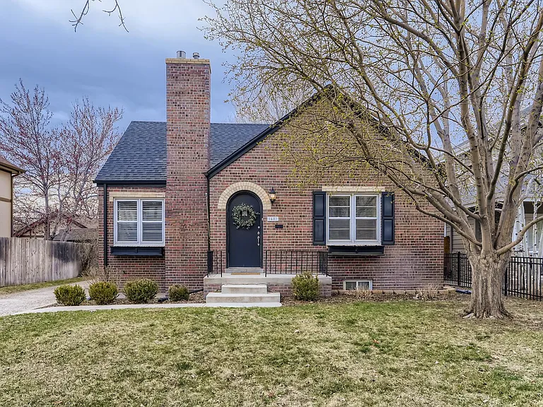 1451 S Saint Paul St — Photo 1