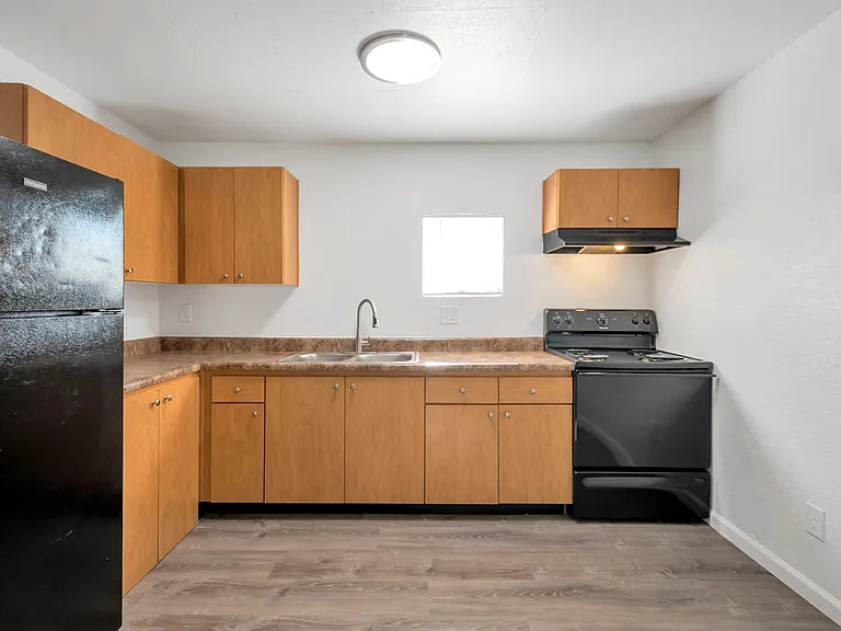 2234 W Hazelwood St — Photo 19