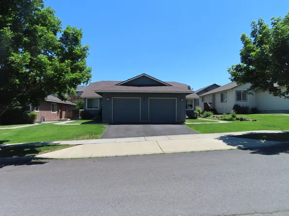 882 NE Hidden Valley Dr Unit 1, Bend, OR 97701